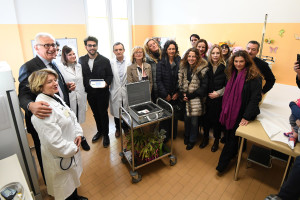 DONAZIONE   A PEDIATRIA  DEL SANT  ORSOLA  APPARECCHIATURA